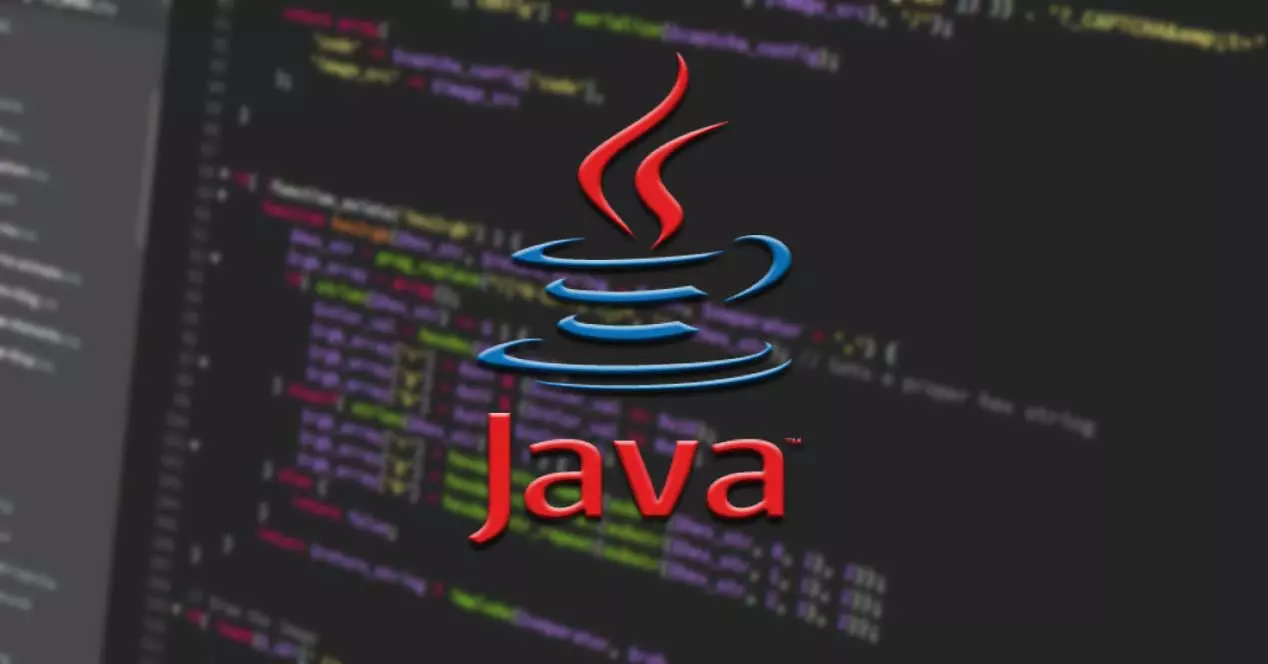 Java 8 Key Features ( Lambdas, Steams API Default Methods in interfaces , Optional )